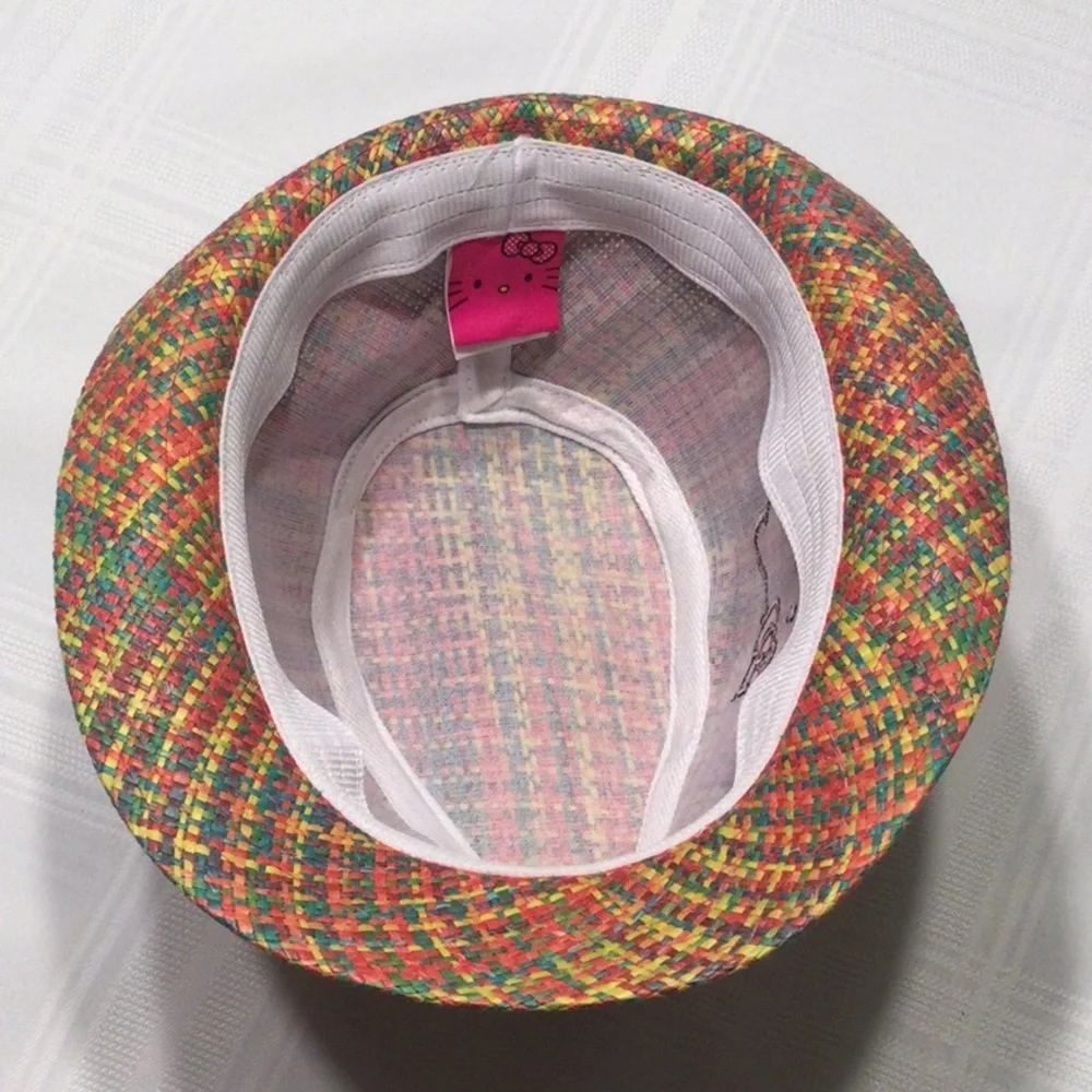 Hello Kitty 100% Paper Hat​